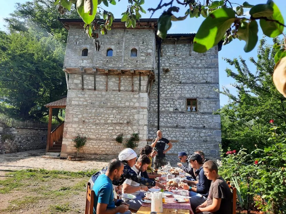 Kulla Hupi Agriturism Hotel Bulqize 0*,  Albanië