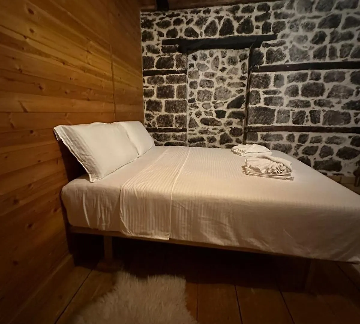 Kulla Hupi Agriturism Hotel Bulqize Herberg